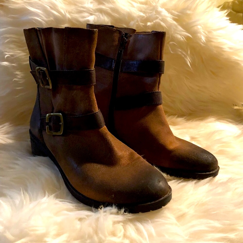 EUC! Naturalizer “Mona” Ankle Booties Size 8.5 Brown